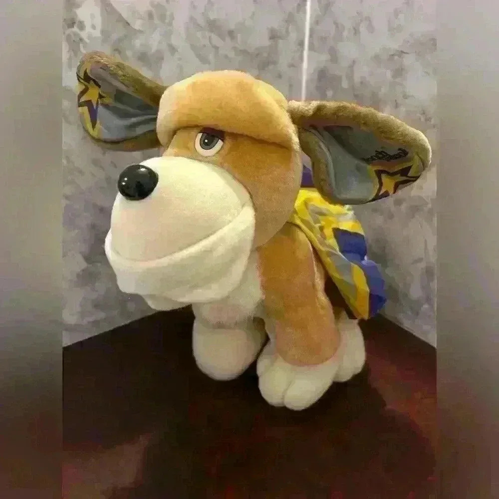 VTG 1991 Tonka Pooch Patrol Transforming Plush Super Hero Dog with cape 12”